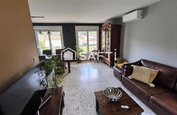 Villa avec deux appartements — photo 4