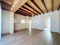 Idéalement située à 2 pas des commodités  : maison entièrement de plain pied avec 2 chambres, jardin, grand garage et abris de jardin — photo 3