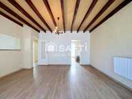 Idéalement située à 2 pas des commodités  : maison entièrement de plain pied avec 2 chambres, jardin, grand garage et abris de jardin — photo 4