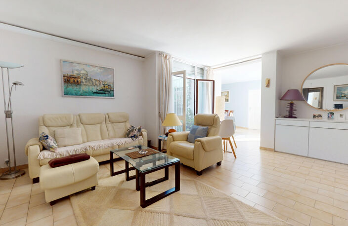 À BÉZIERS   QUARTIER CHAMP DE MARS   MAISON 109 m2   3 CHAMB — photo 3