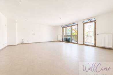 Appartement 4 pièces 455700 €