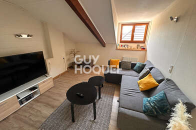 Appartement 3 pièces 776 €