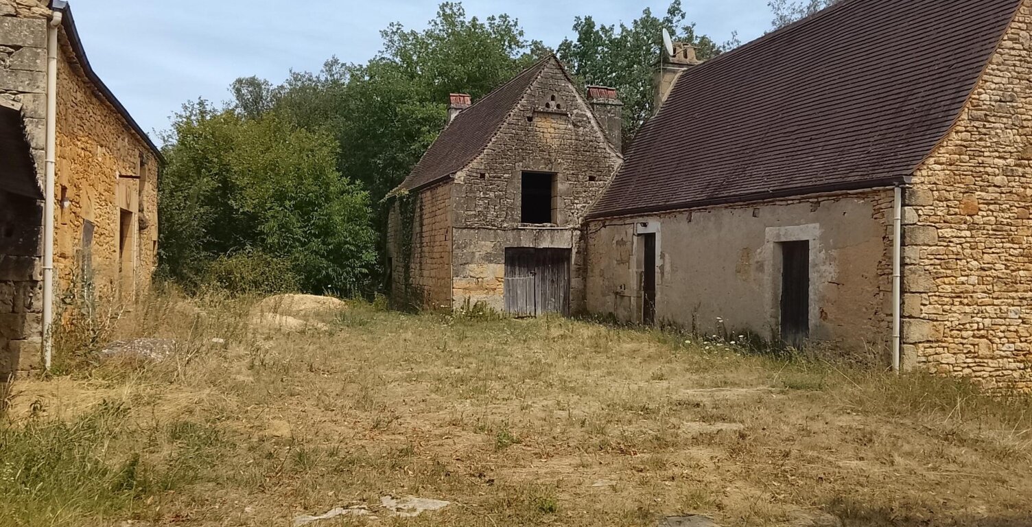 Corps de ferme Vézac — photo 1