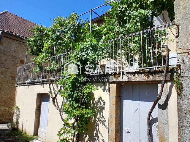 Maison de village en pierre — photo du bien