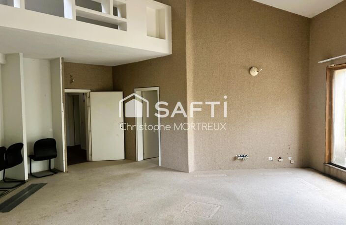 Immeuble professionnel offrant de multiples perspectives — photo 3
