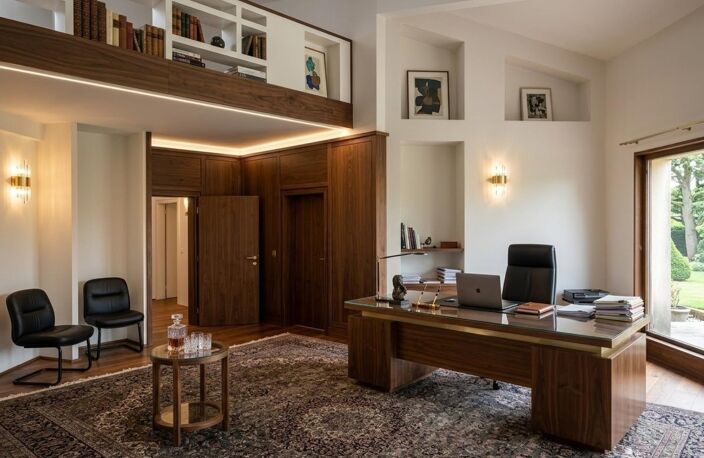 Immeuble professionnel offrant de multiples perspectives — photo 4