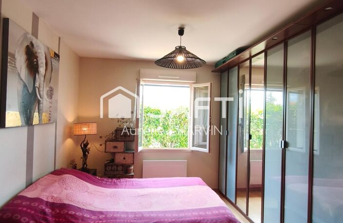 MAISON CLE EN MAIN PLAIN-PIED AVEC PISCINE — photo 4