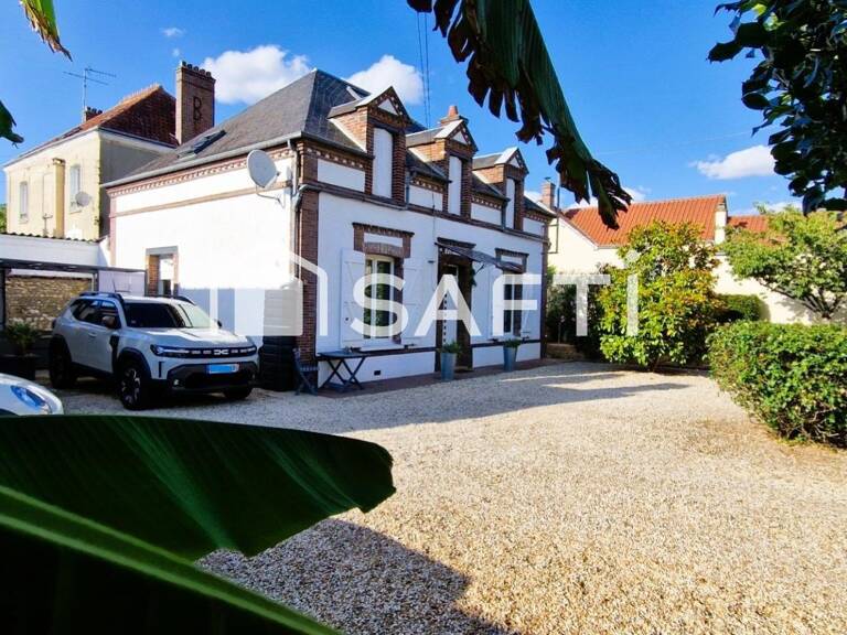 Maison de centre ville de 4 chambres, bon état général. — photo 1