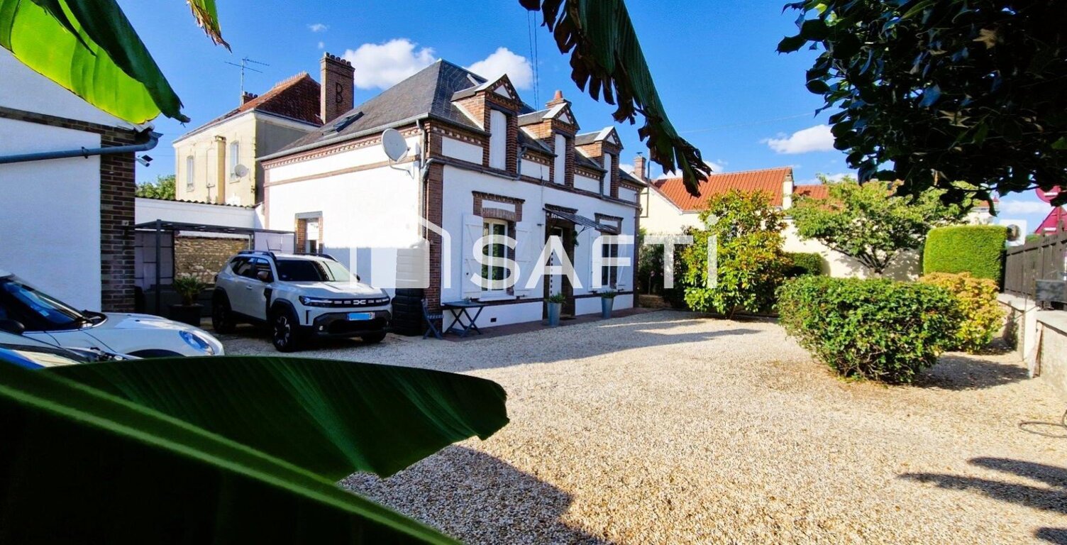Maison de centre ville de 4 chambres, bon état général. — photo 1