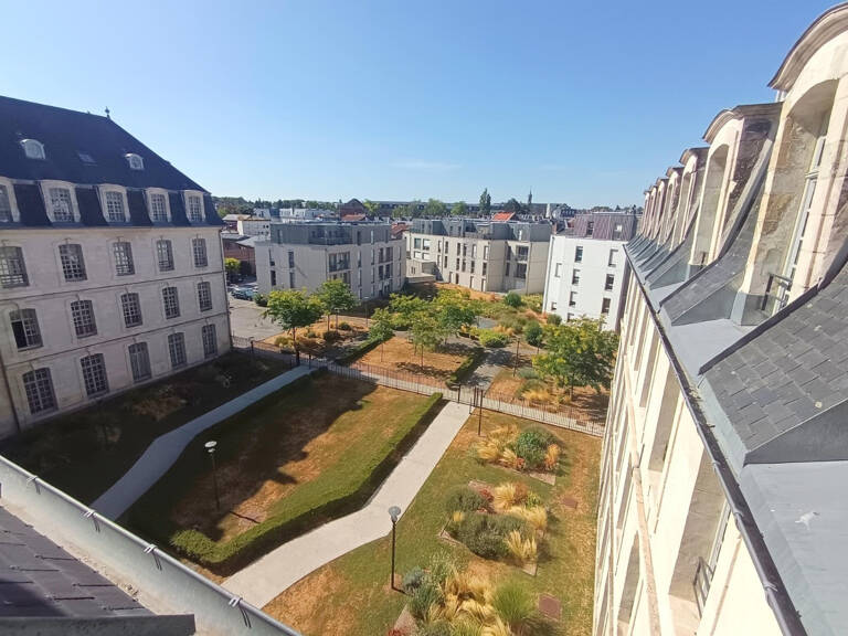 Appartement duplex 1 chambre parking — photo 1