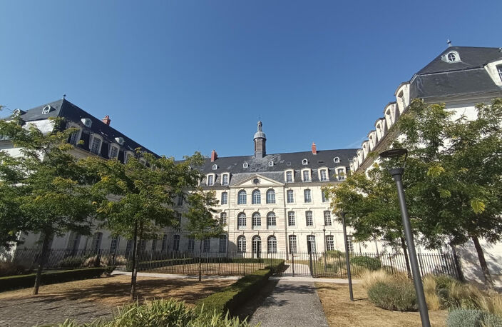 Appartement duplex 1 chambre parking — photo 2