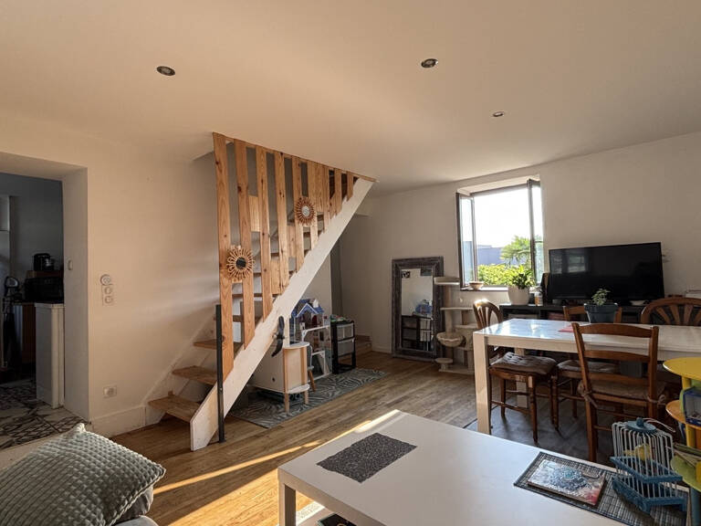 Maison de ville T4 sur trois niveaux avec garage et cave vou — photo 1