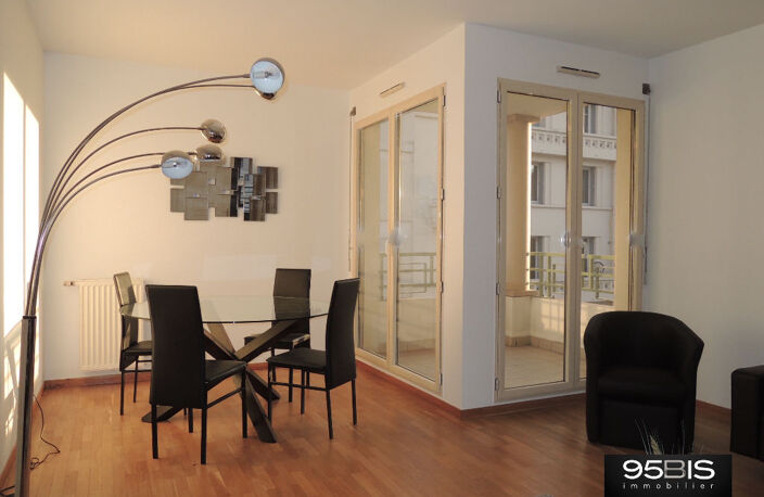 Appartement meublé à louer à lyon 6ème arrondissement garage — photo 2