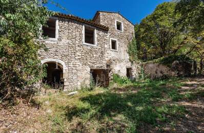 Ménerbes - Propriété à rénover avec vue — photo du bien
