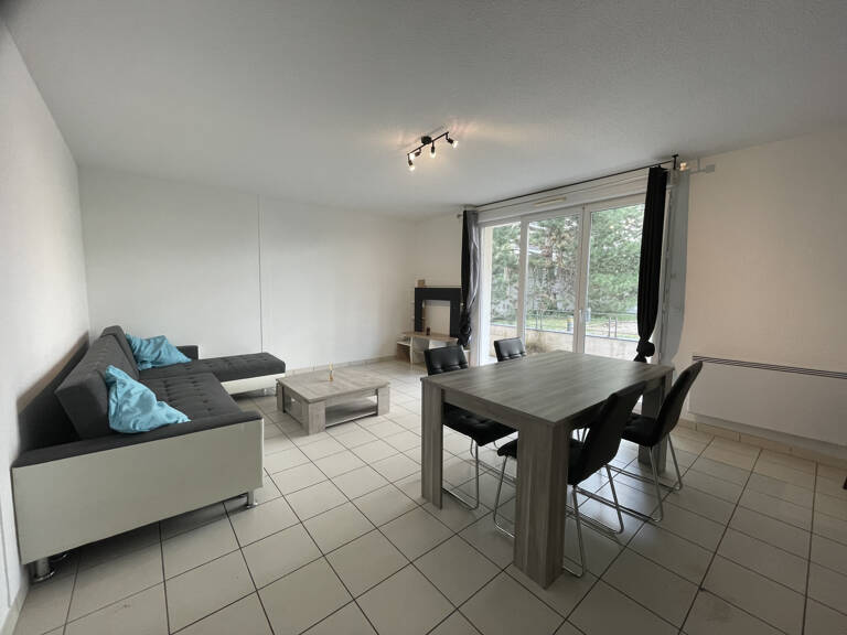 Appartement T2 - 56m2 -meublé - BOURRAN — photo 1