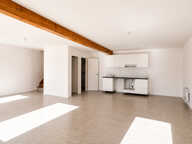 A LOUER MAISON DE TYPE 4 AVEC EXTERIEUR - SECTEUR PUGNAC — photo 2