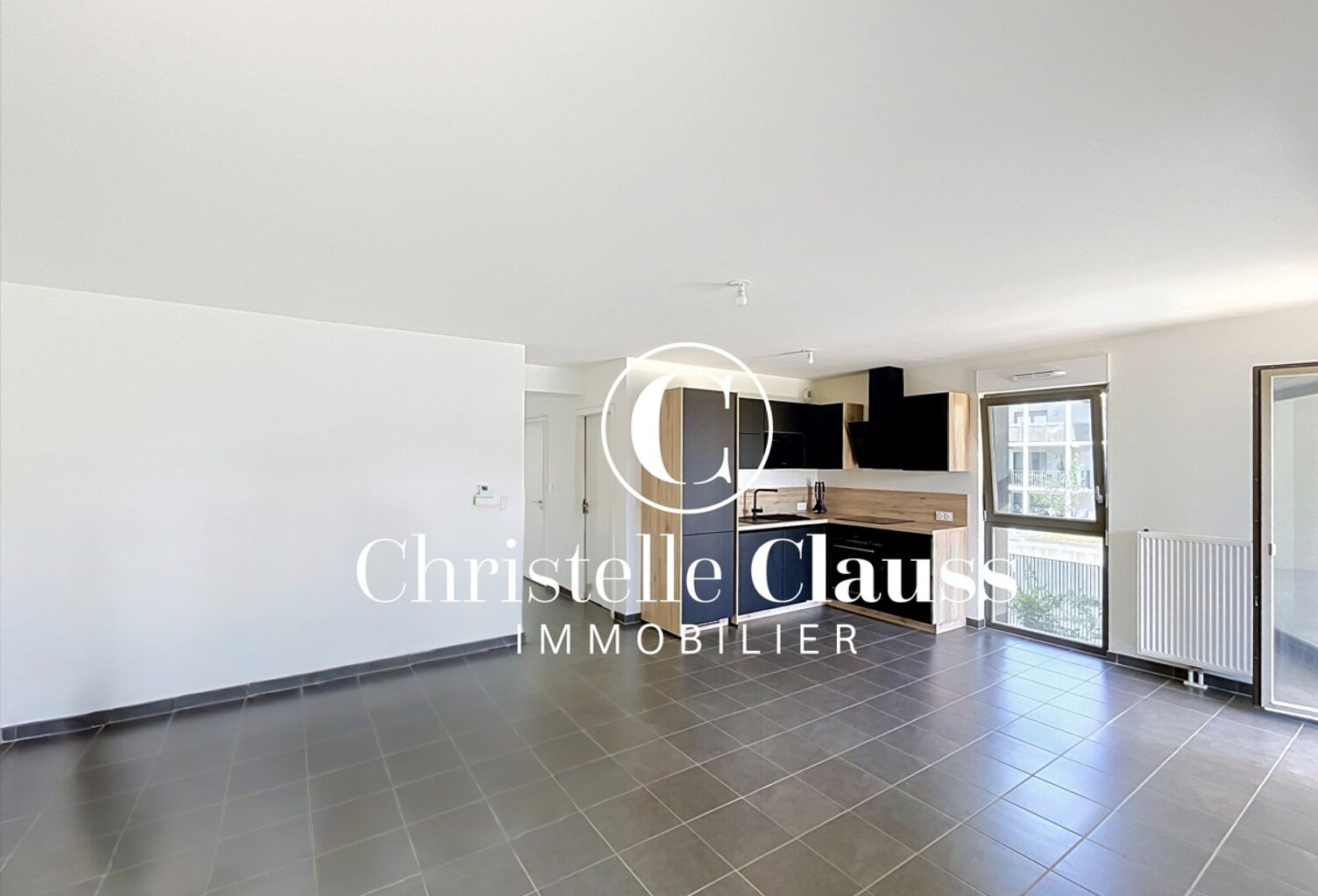 Appartement 3 pièces récent de 64,27 m² avec balcon, parking — photo 1