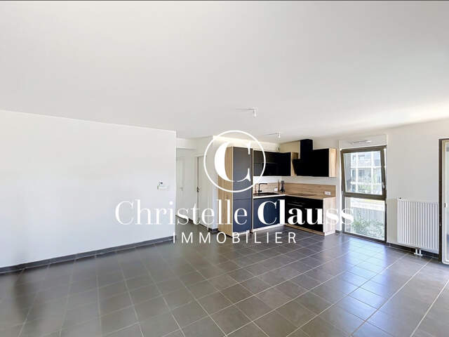 Appartement 3 pièces récent de 64,27 m² avec balcon, parking — photo du bien