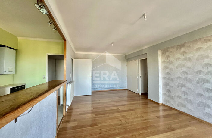 PAU - Foire Expositions : Appartement 3 pièces de 78.05 m2 avec balcon, cave et place de parking privée — photo 4