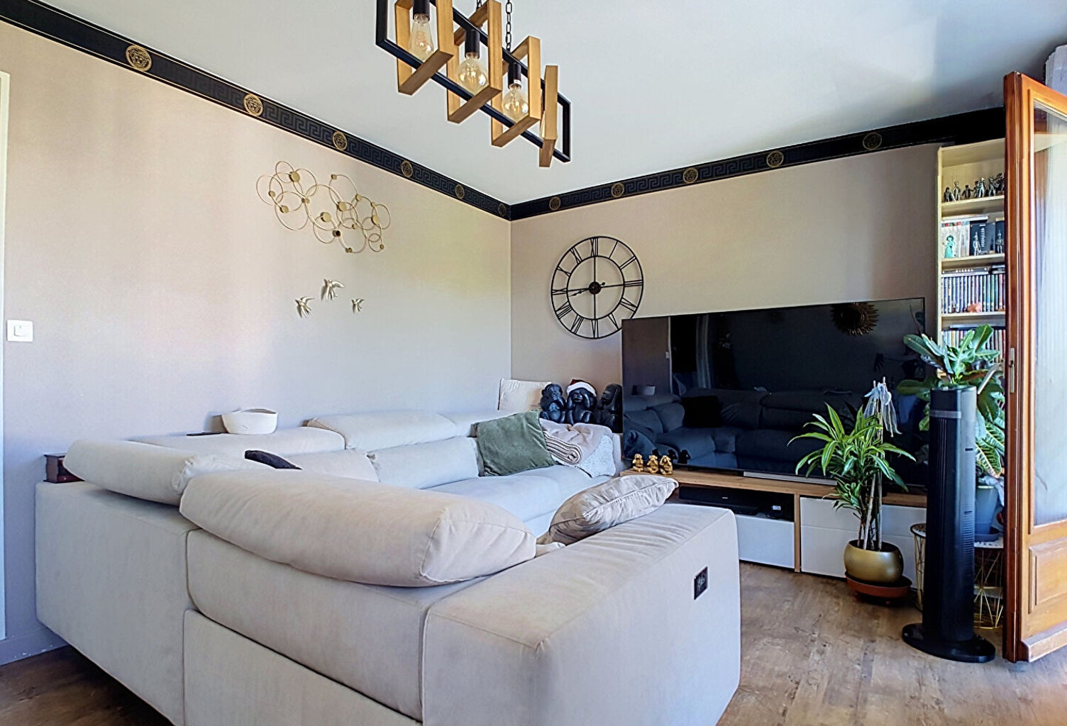 Appartement 5 pièces/4 chambres à vendre à Bons-en-Chablais - Exclusivité NESTENN — photo 1