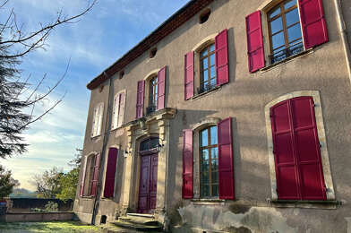 Appartement 2 pièces 876 €