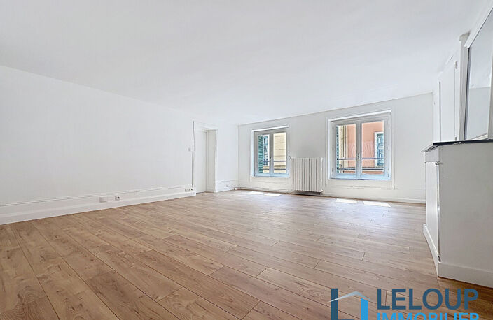 Appartement de charme 121 m² - Rouen Vieux Marché / Préfecture — photo 3