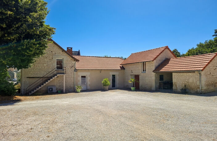 MAISON DE CHARME - NORD OUEST CHÂTELLERAULT - 20 Kms ZONE NORD — photo 2