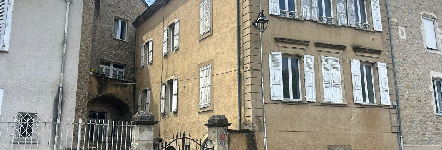Maison 11 Pièces 178 m² à vendre à Villefranche-de-Rouergue (12200)