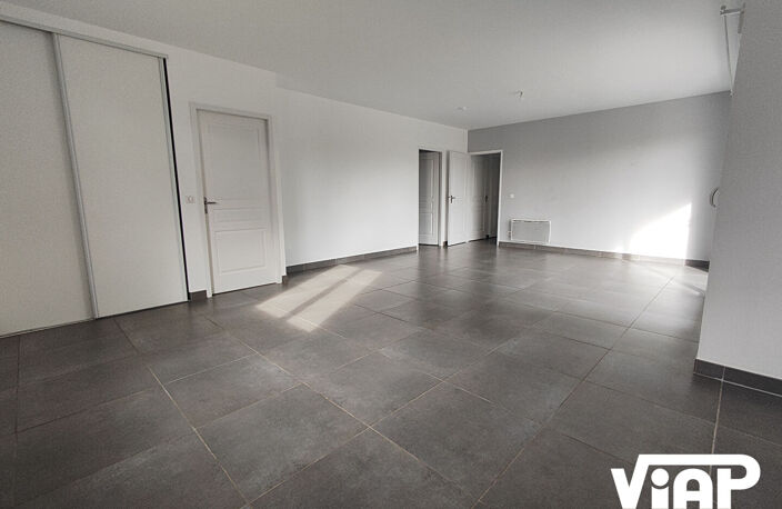 MAISON RÉCENTE DE 111 m² AVEC JARDIN — photo 3