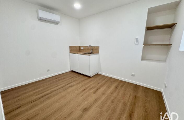 Location Boutique/Local commercial 10 m&sup2; — photo 3
