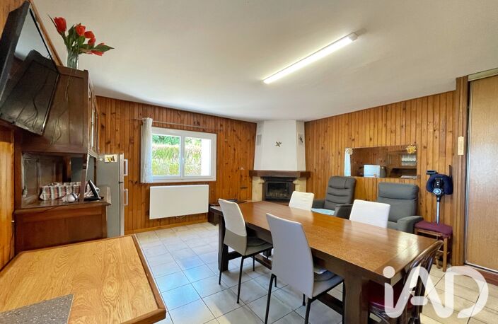 Vente Maison/villa 7 pièces — photo 2