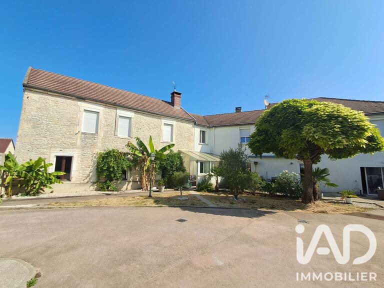 Vente Maison de campagne 14 pièces — photo 1