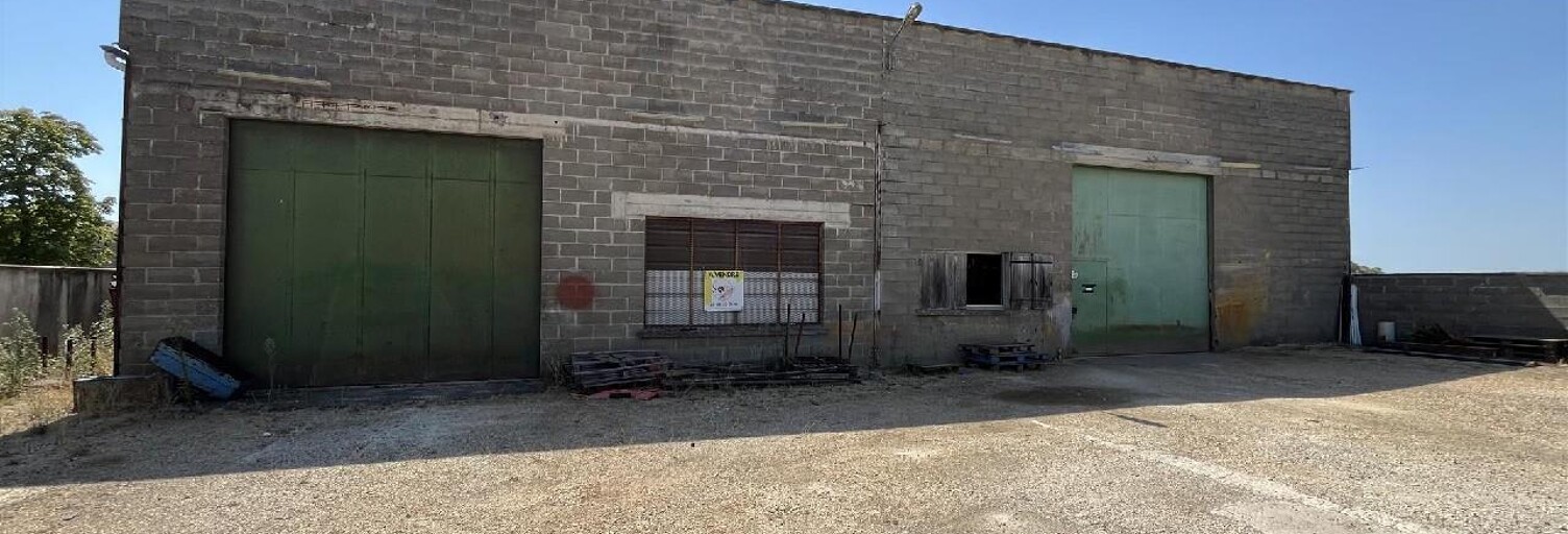 Immeuble   m² à vendre à Bréville (16370)
