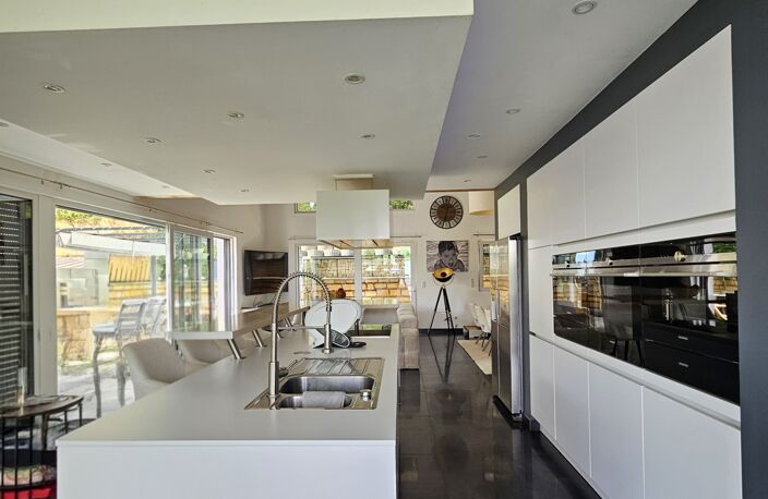 Vente Maison/villa 5 pièces — photo 4