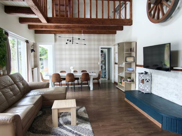 Vente Maison/villa 7 pièces — photo 1