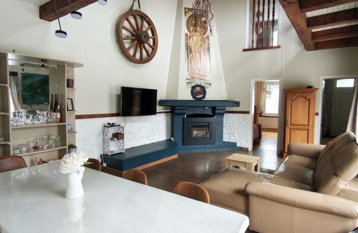 Vente Maison/villa 7 pièces — photo 3