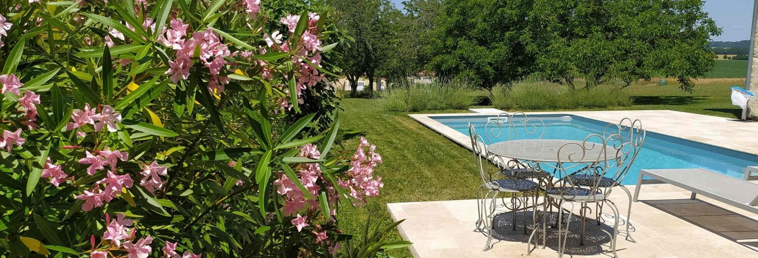 Maison 6 Pièces 140 m² à vendre à Villebois-Lavalette (16320)