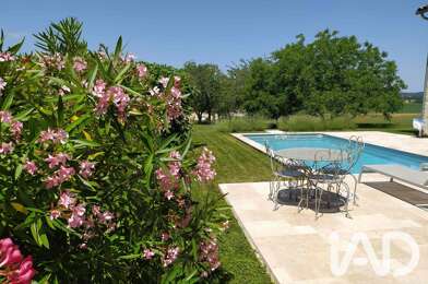 Maison 6 pièces 305000 €