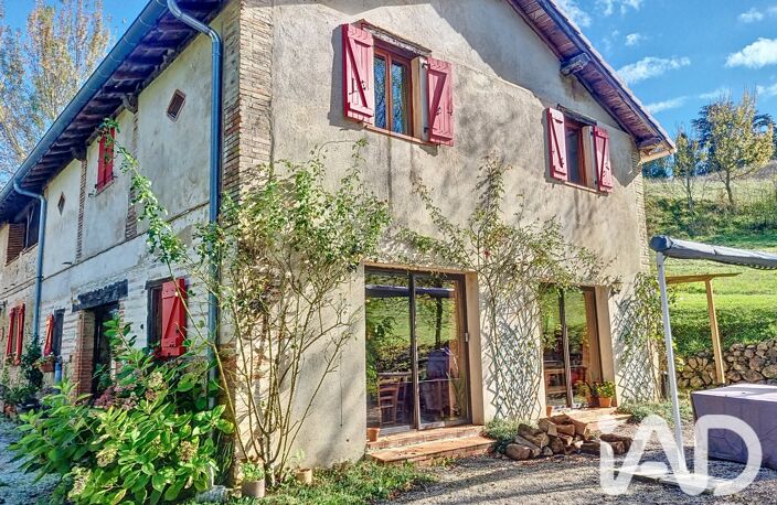 Vente Maison/villa 11 pièces — photo 2