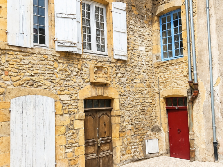 Vente Immeuble 159 m&sup2; — photo 1