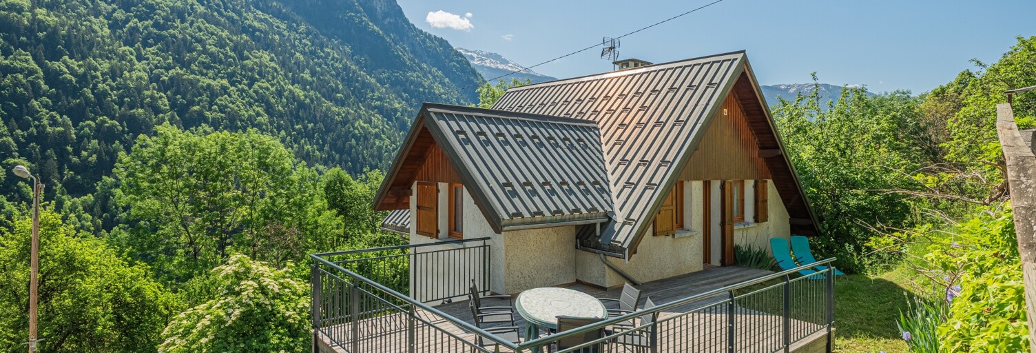 Divers 6 Pièces 122 m² à vendre à Allemond (38114)