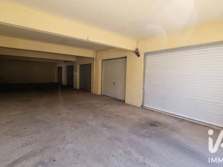 Vente Garage 13 m&sup2; — photo 1
