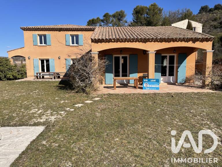 Location Maison traditionnelle 8 pièces — photo 1