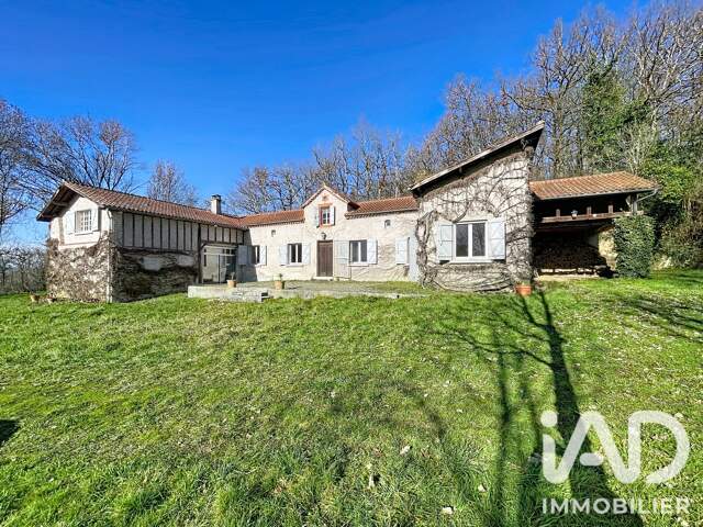 Vente Maison de campagne 11 pièces — photo du bien