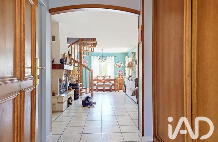 Vente Maison/villa 5 pièces — photo 3