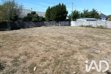 Terrain  122610 €