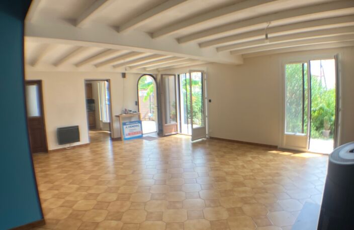 Vente Maison/villa 5 pièces — photo 2