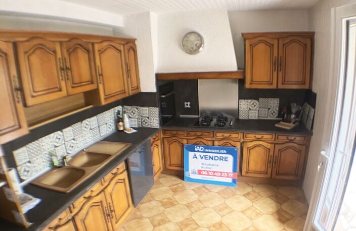 Vente Maison/villa 5 pièces — photo 4