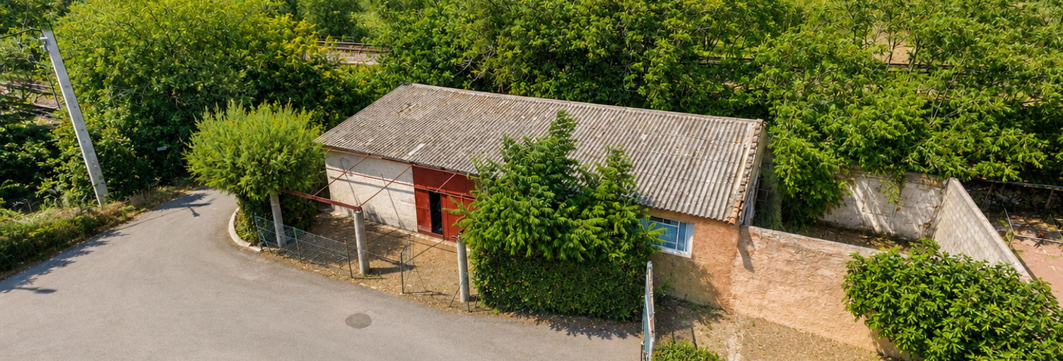 Divers 4 Pièces 185 m² à vendre à Puget-Ville (83390)
