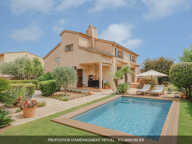 Villa de 318m2 avec deux logements indépendants et fort potentiel ! — photo 2